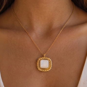 collier lucie