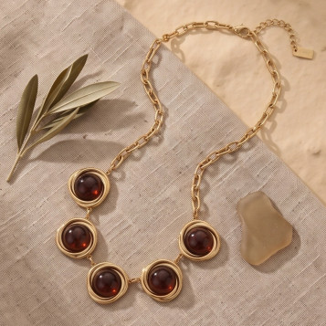 collier vaea
