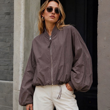 bomber cyrielle