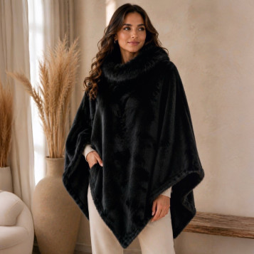 poncho eleonore